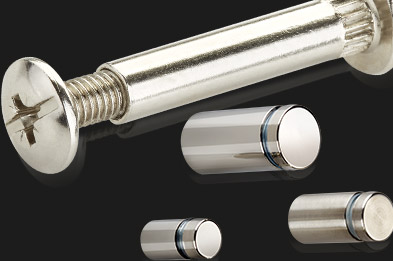 Winkel und Möbelverbinder